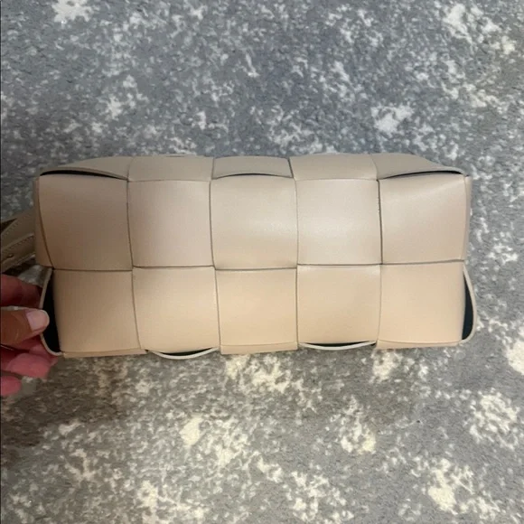 Isadora Genuine Leather Chic Beige Woven Shoulder Bag - Picture 3 of 5